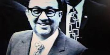 Con don Carlos Loret en corto; su último proyecto