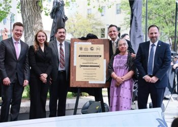 Nombra a la capital del estado como “Ciudad Heroica”