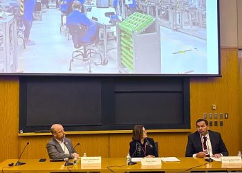 Participa Pérez Cuéllar en simposio en la Universidad de Harvard