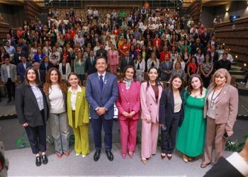 Preside Marco Bonilla evento nacional  de alcaldes en la Cámara de Diputados